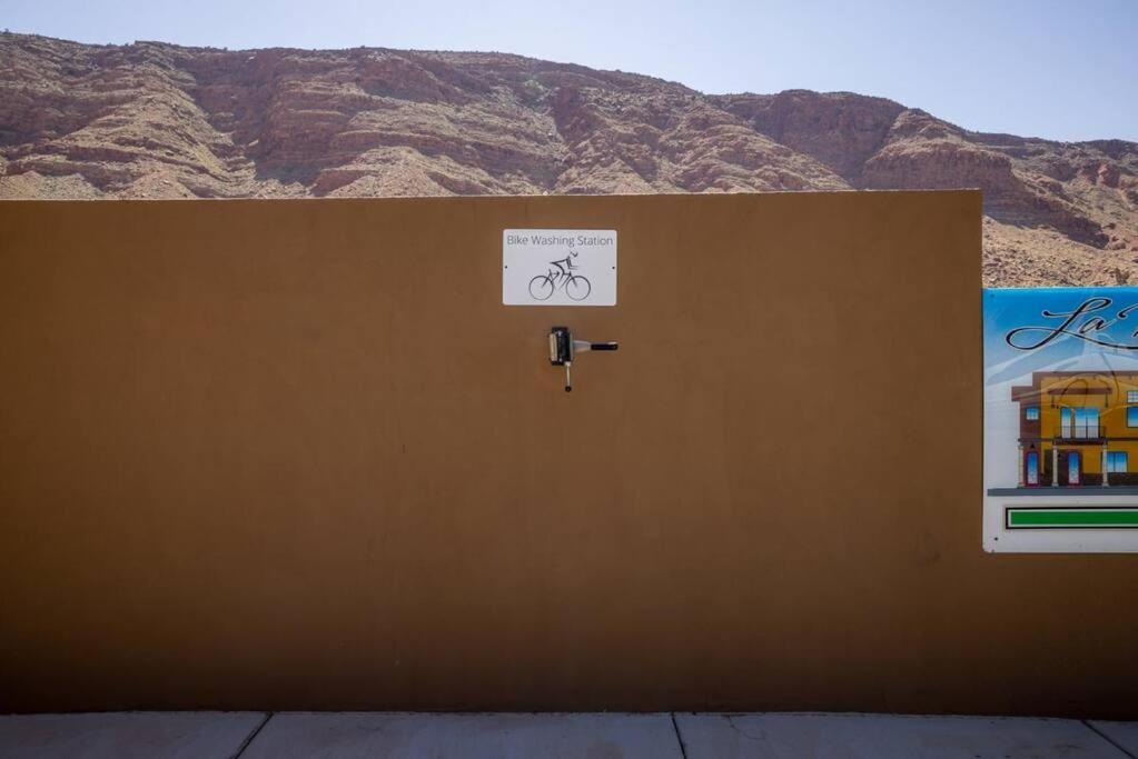 Luxury Downtown Rental Moab Exterior photo
